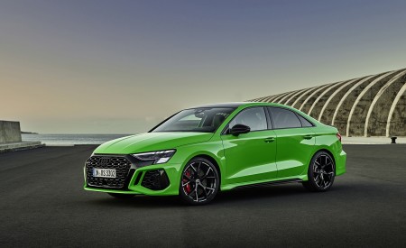 2022 Audi RS3 Sedan (Color: Kyalami Green) Front Three-Quarter Wallpapers 450x275 (29)