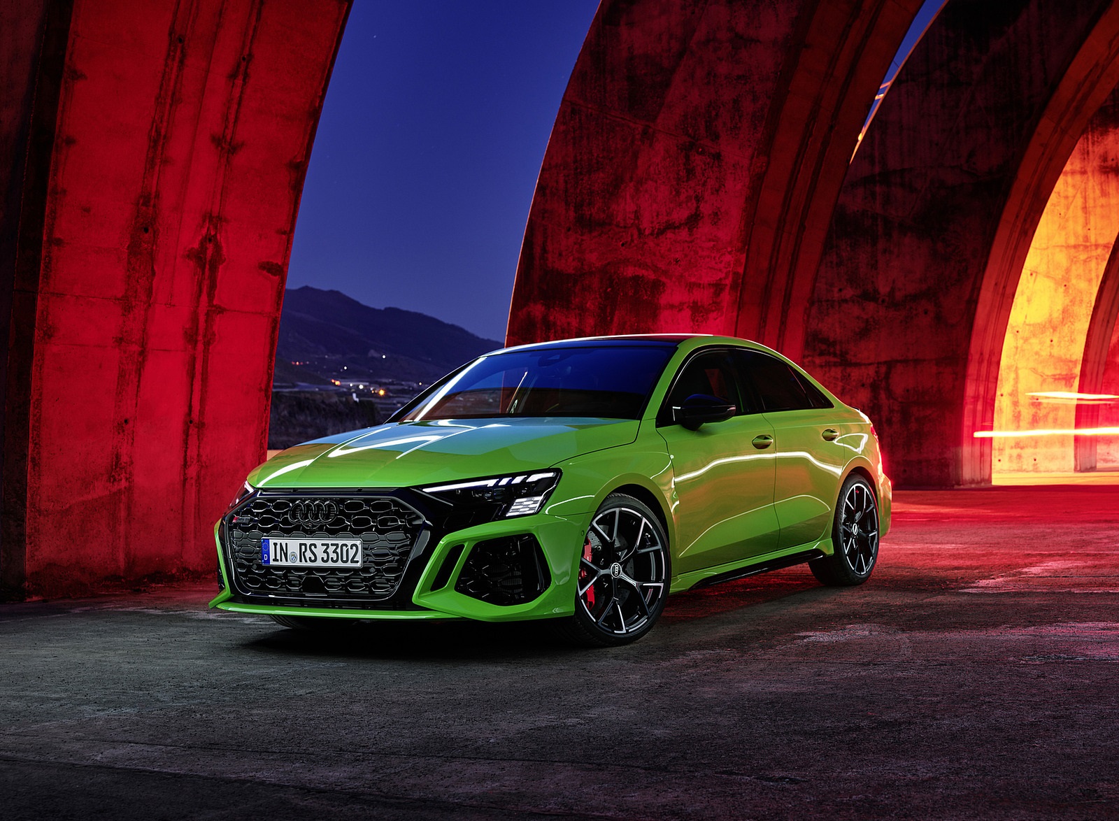 Audi rs7 РЅРµРѕРЅ