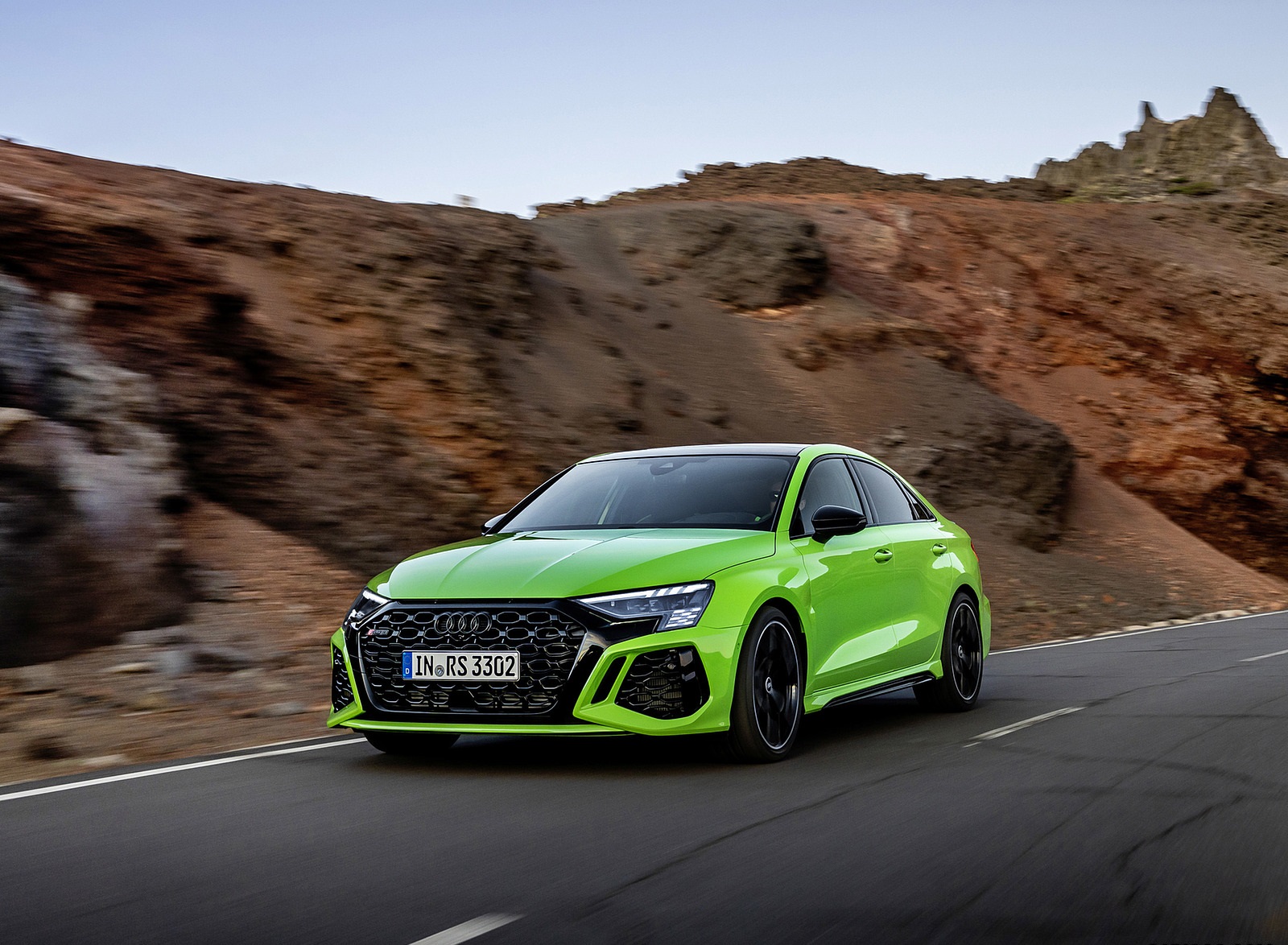 2022 Audi RS3 Sedan (Color: Kyalami Green) Front Three-Quarter Wallpapers #13 of 148