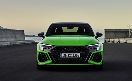 2022 Audi RS3 Sedan (Color: Kyalami Green) Front Wallpapers 450x275 (30)
