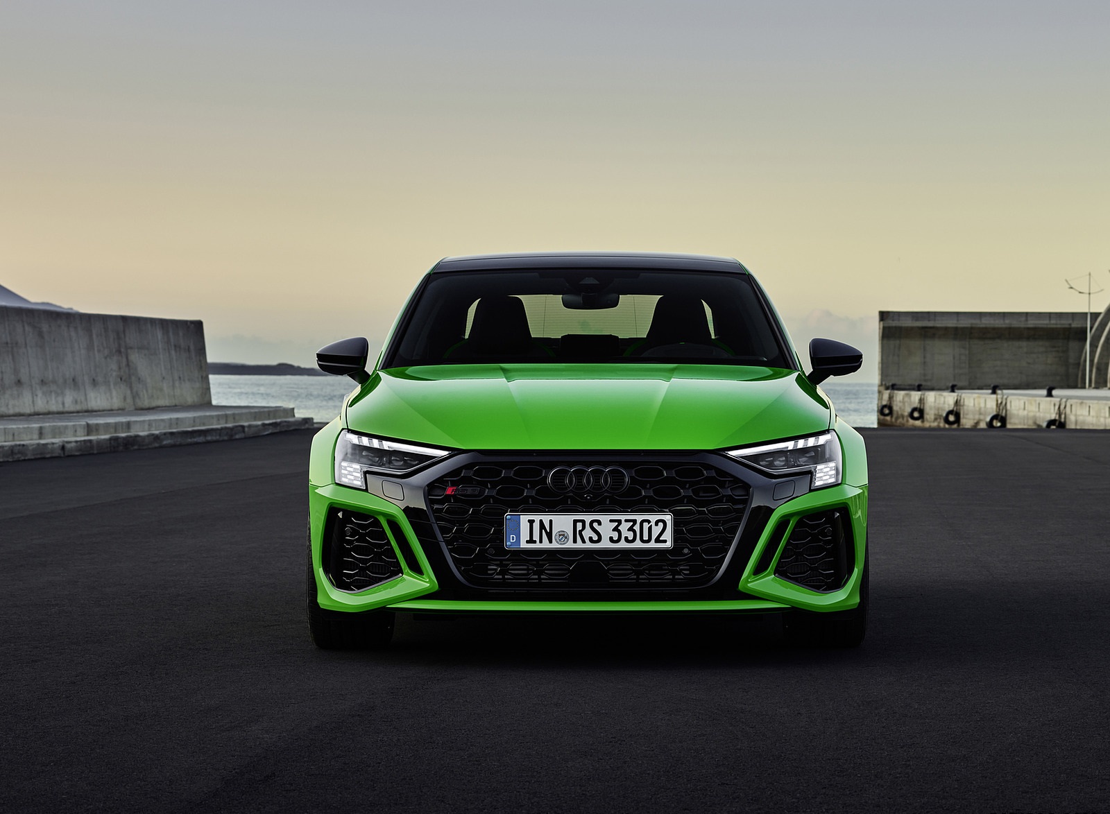 2022 Audi RS3 Sedan (Color: Kyalami Green) Front Wallpapers #30 of 148