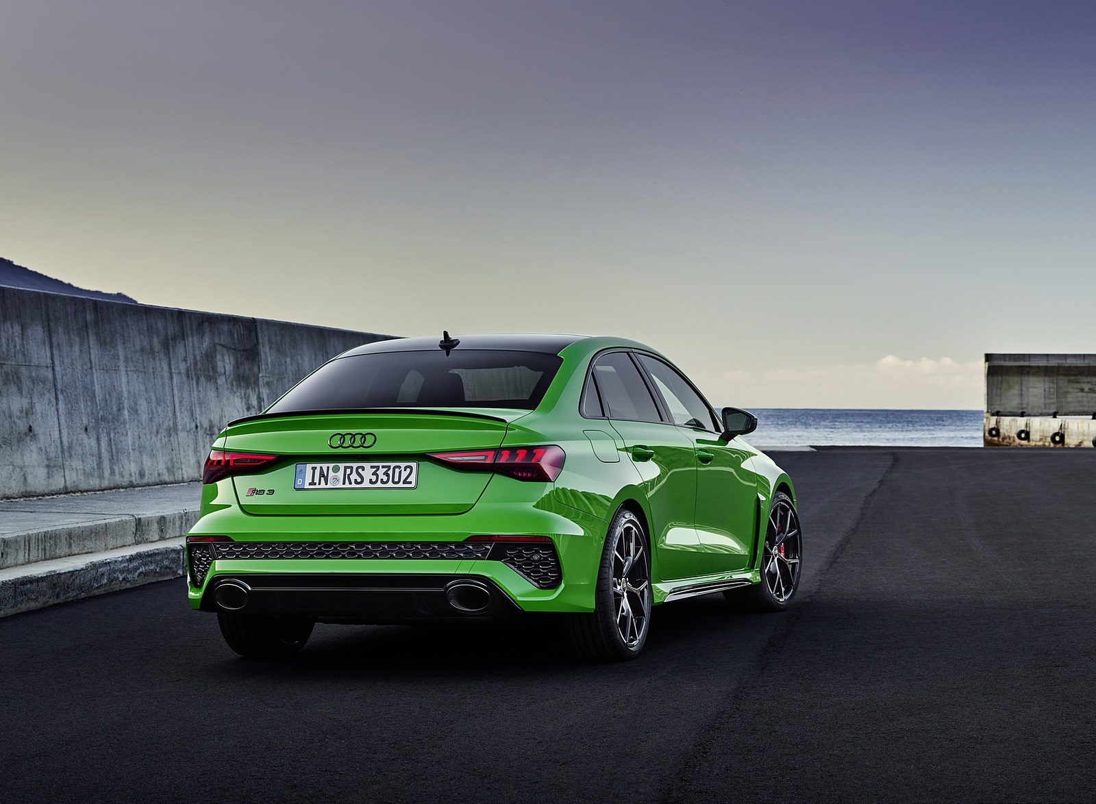 2022 Audi RS3 Sedan (Color: Kyalami Green) Rear Wallpapers #35 of 148