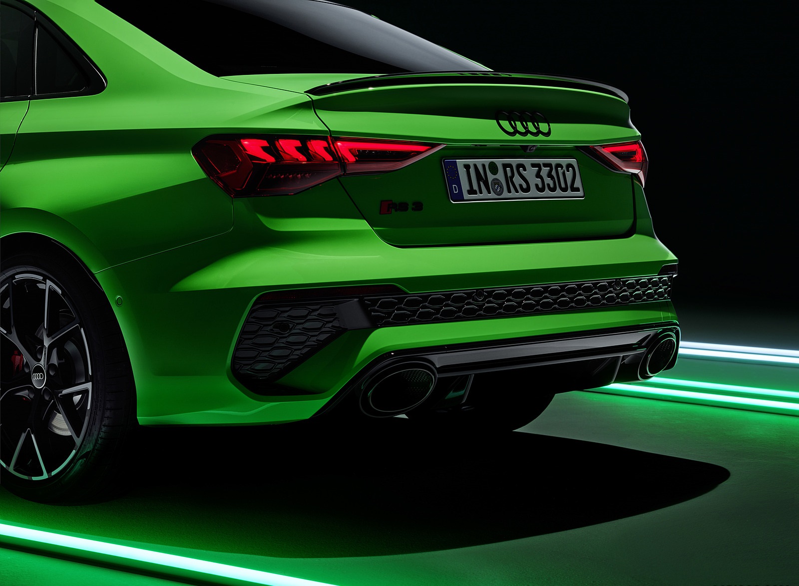 2022 Audi RS3 Sedan (Color: Kyalami Green) Rear Wallpapers #63 of 148