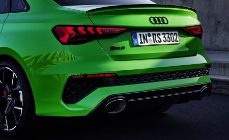2022 Audi RS3 Sedan (Color: Kyalami Green) Tail Light Wallpapers 450x275 (61)