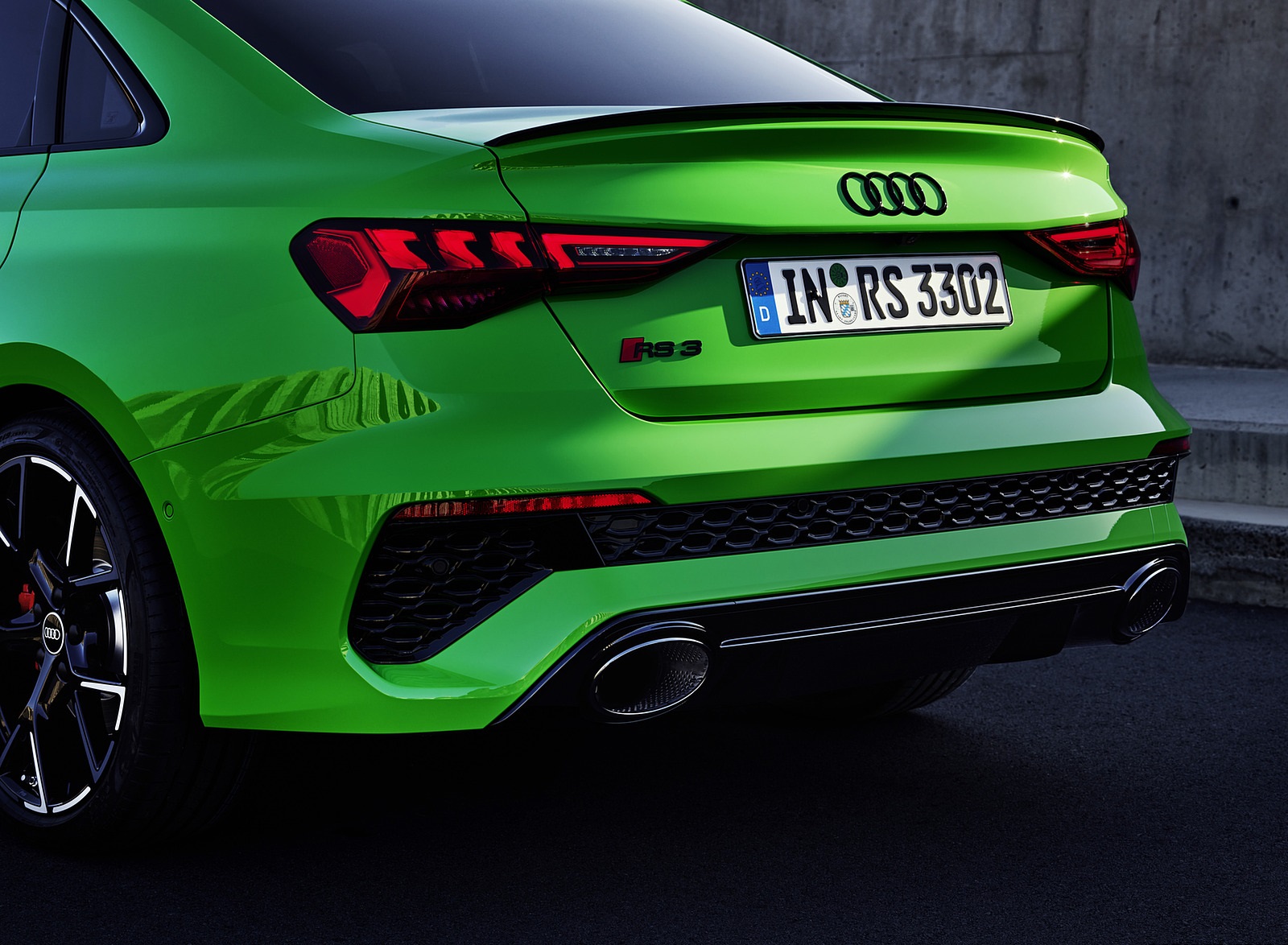 2022 Audi RS3 Sedan (Color: Kyalami Green) Tail Light Wallpapers #61 of 148