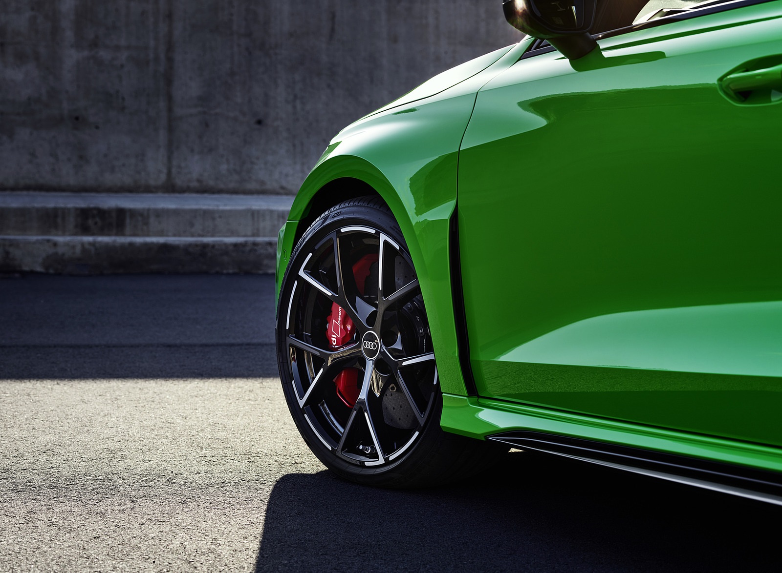 2022 Audi RS3 Sedan (Color: Kyalami Green) Wheel Wallpapers #60 of 148