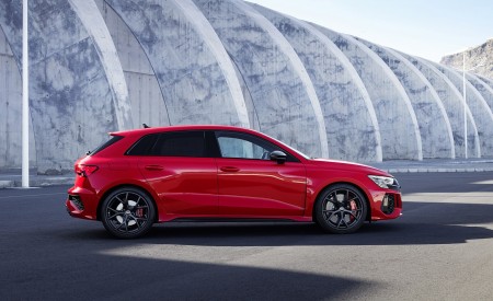 2022 Audi RS3 Sportback (Color: Tango Red) Side Wallpapers 450x275 (24)