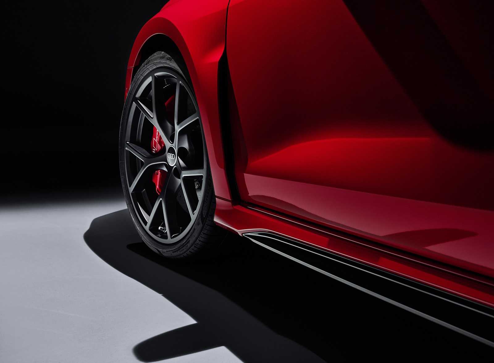 2022 Audi RS3 Sportback (Color: Tango Red) Wheel Wallpapers #56 of 85