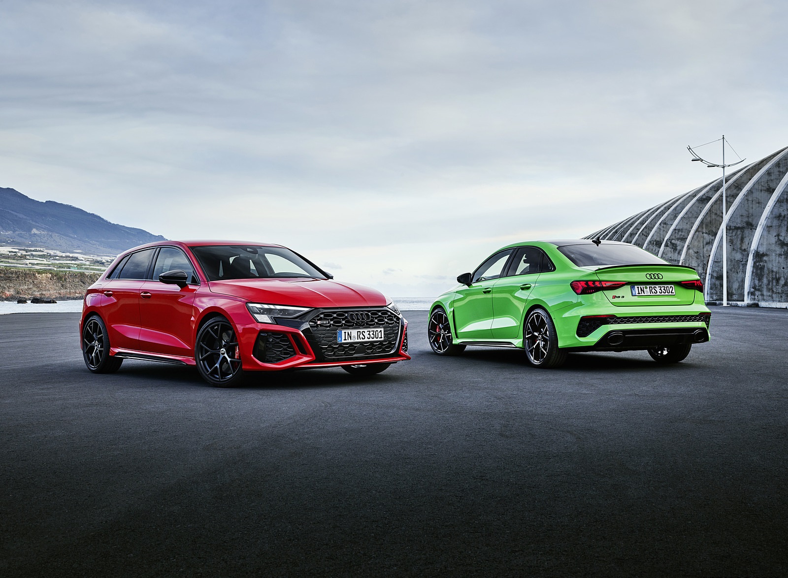 2022 Audi RS3 Sportback (Color: Tango Red) and RS 3 Sedan Wallpapers #35 of 85