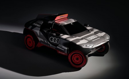 2022 Audi RS Q e-tron Dakar Rally Front Three-Quarter Wallpapers 450x275 (37)