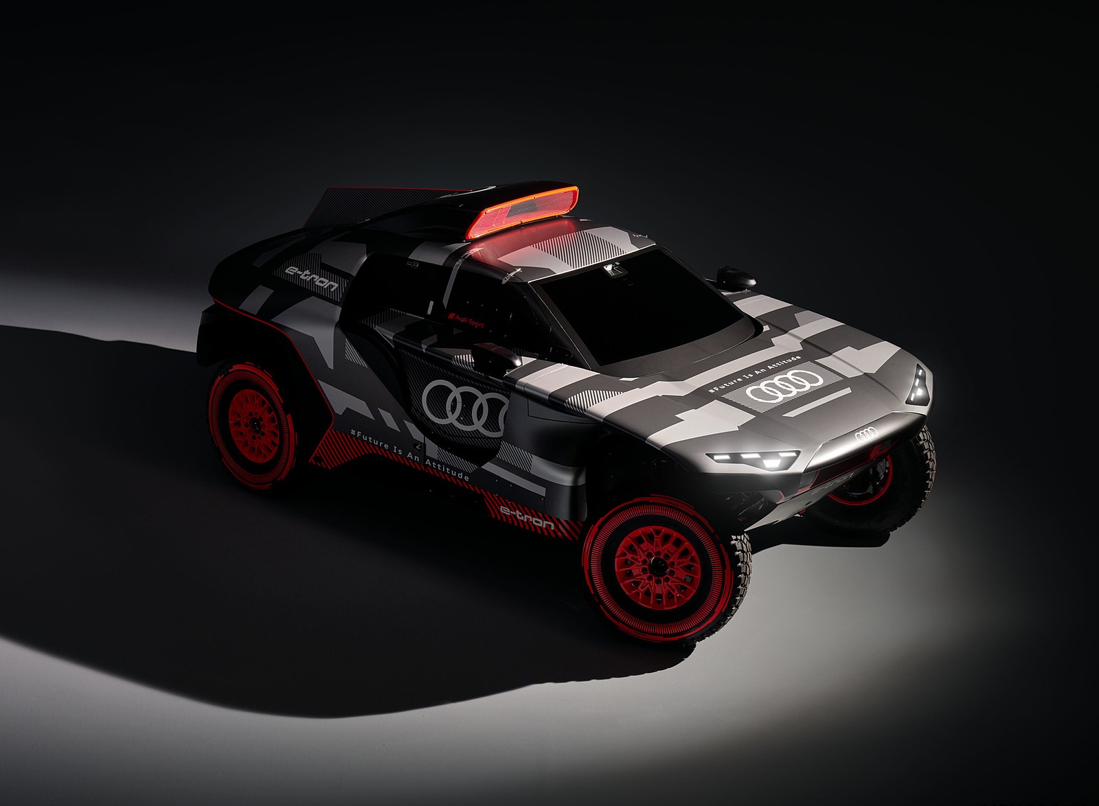 2022 Audi RS Q e-tron Dakar Rally Front Three-Quarter Wallpapers #37 of 45