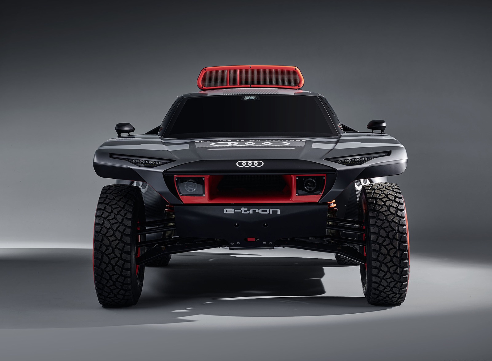 2022 Audi RS Q e-tron Dakar Rally Front Wallpapers  #40 of 45