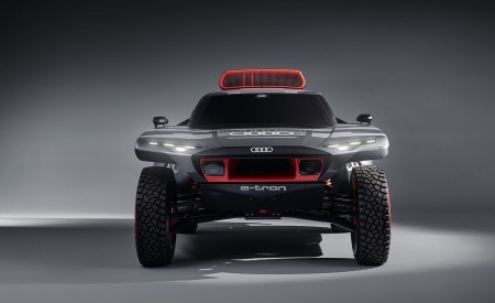 2022 Audi RS Q e-tron Dakar Rally Front Wallpapers 450x275 (41)