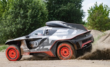 2022 Audi RS Q e-tron Dakar Rally Off-Road Wallpapers  450x275 (19)