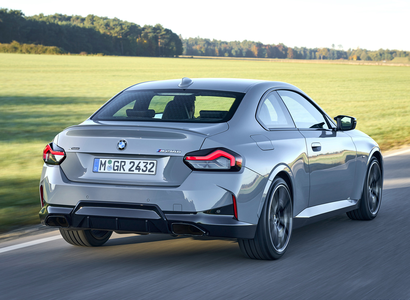 BMW m240i 2022