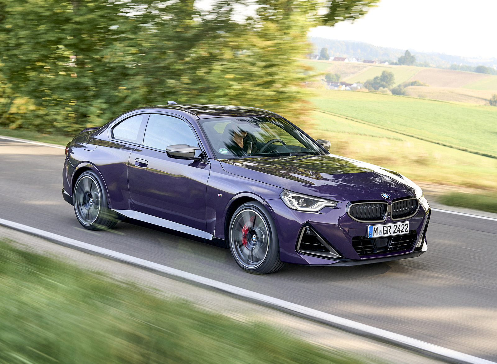 2022 BMW M240i xDrive Coupé (Color: Thundernight Metallic) Front Three-Quarter Wallpapers #82 of 164