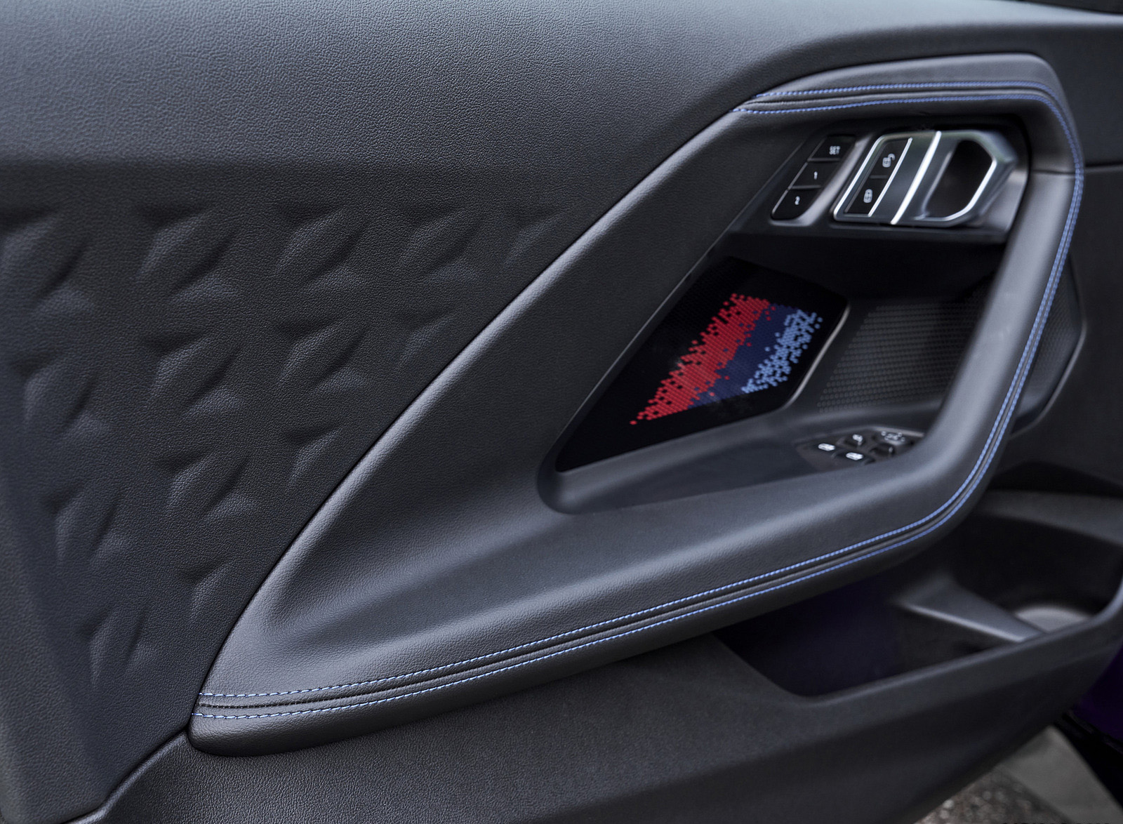 2022 BMW M240i xDrive Coupé (Color: Thundernight Metallic) Interior Detail Wallpapers  #158 of 164