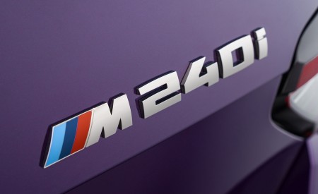 2022 BMW M240i xDrive Coupe Badge Wallpapers 450x275 (44)