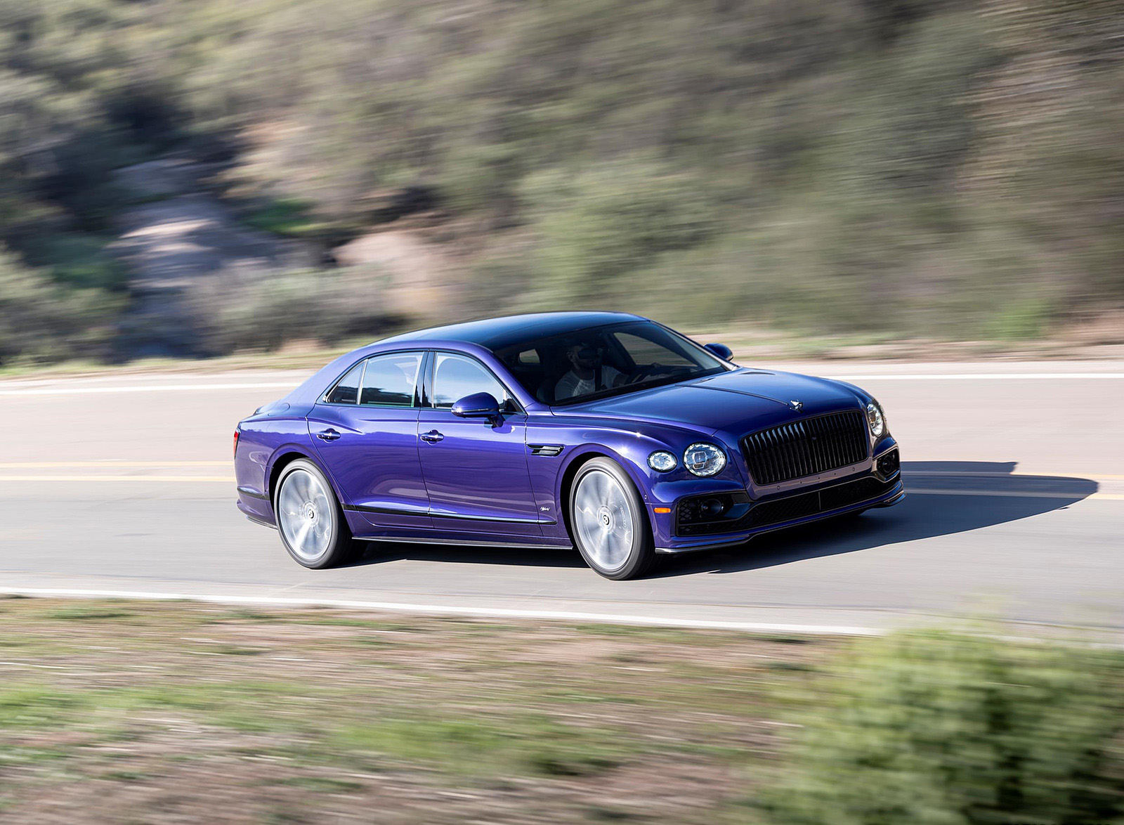 2022 Bentley Flying Spur Hybrid Front Three-Quarter Wallpapers #48 of 182