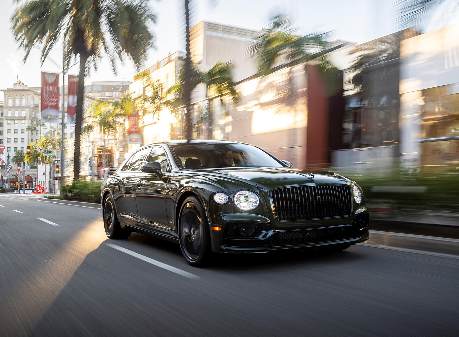 2022 Bentley Flying Spur Hybrid Front Three-Quarter Wallpapers #80 of 182