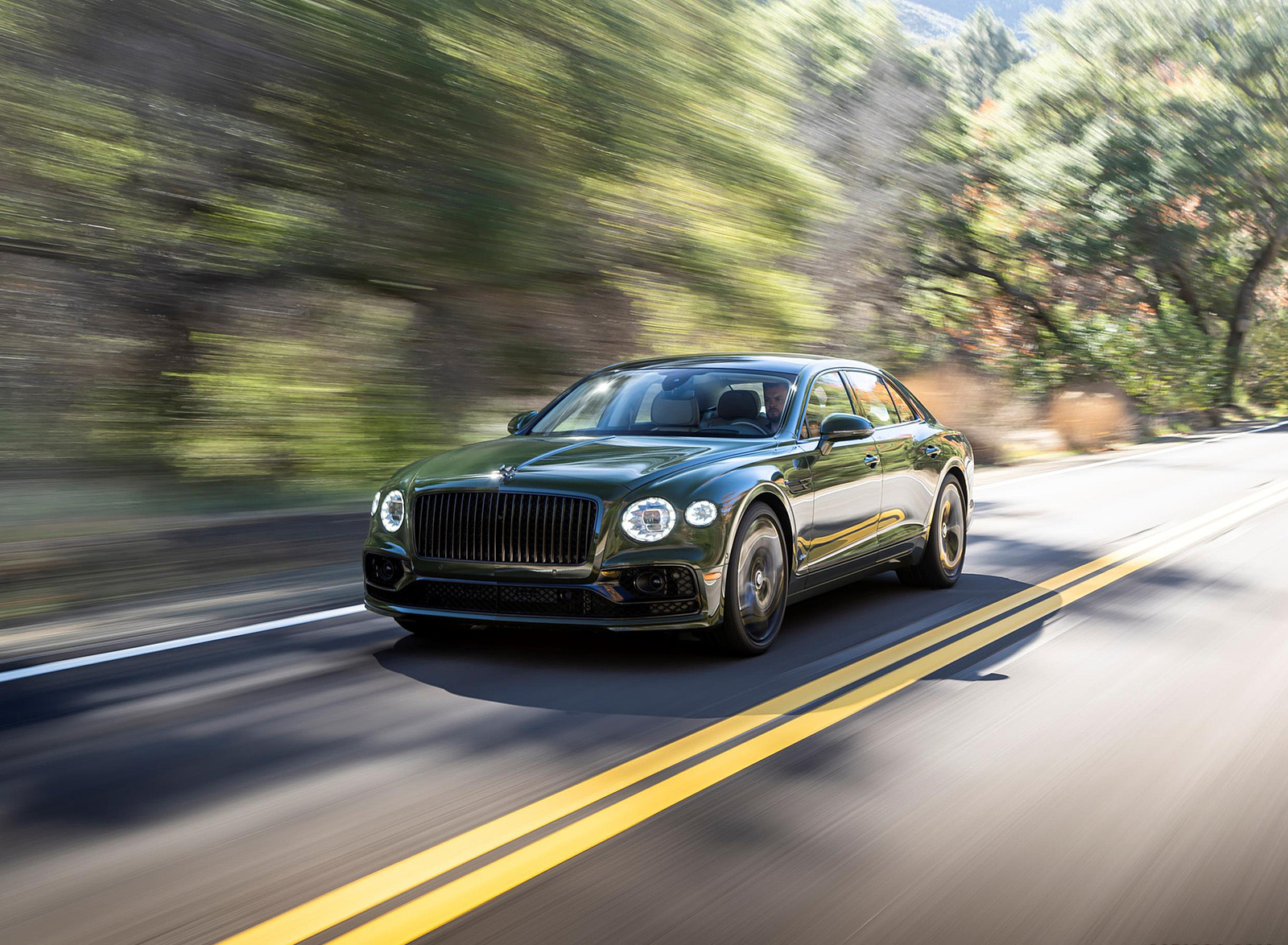 2022 Bentley Flying Spur Hybrid Front Three-Quarter Wallpapers #37 of 182