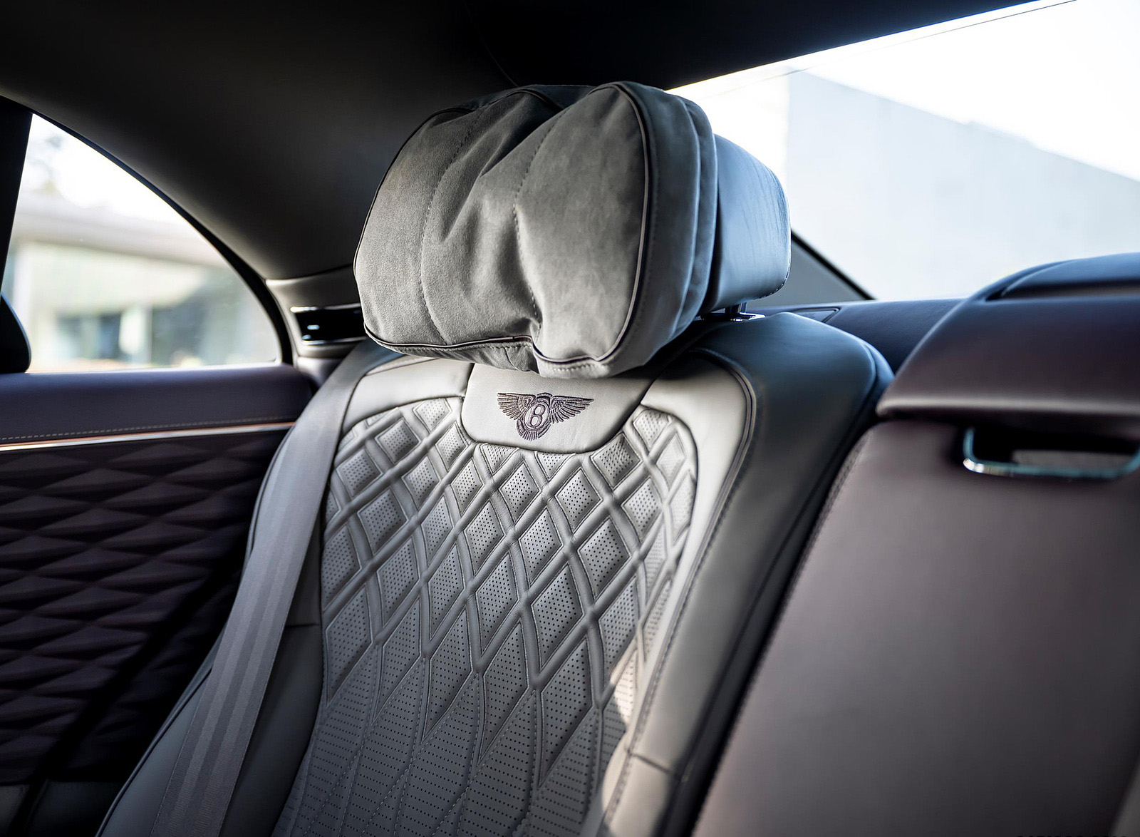 2022 Bentley Flying Spur Hybrid Interior Seats Wallpapers #171 of 182