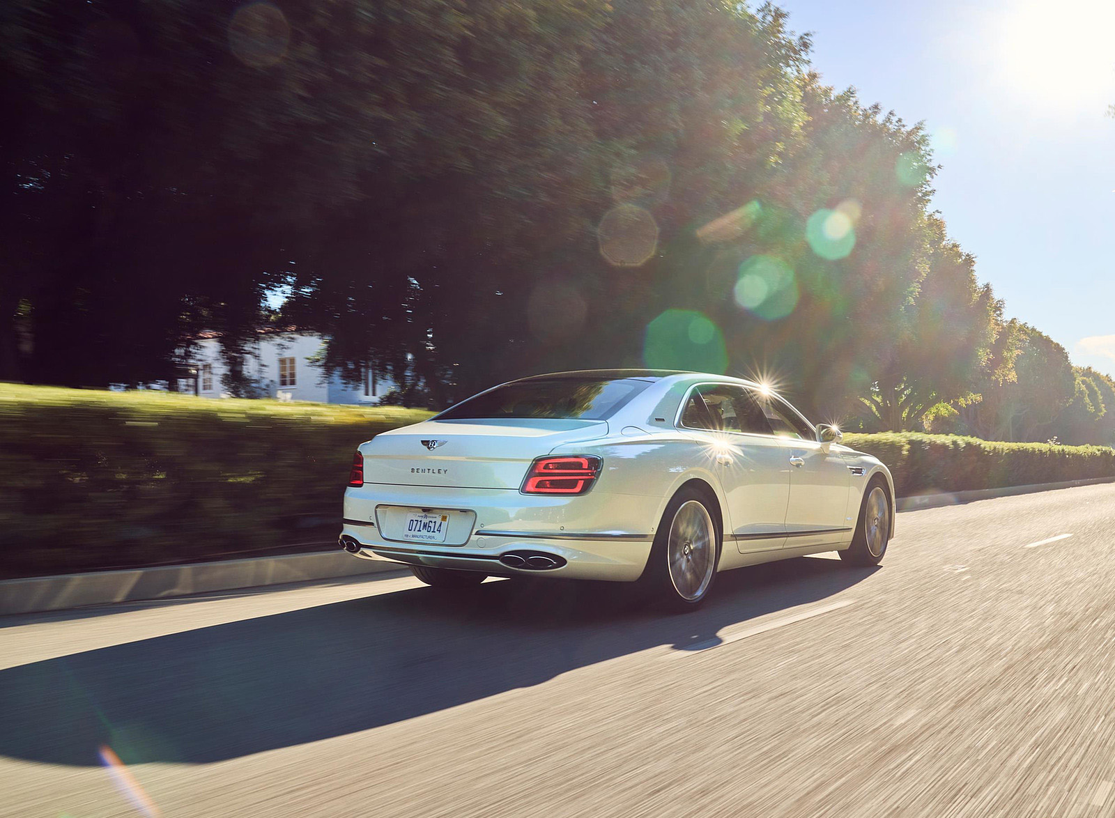 2022 Bentley Flying Spur Hybrid Rear Three-Quarter Wallpapers  #57 of 182