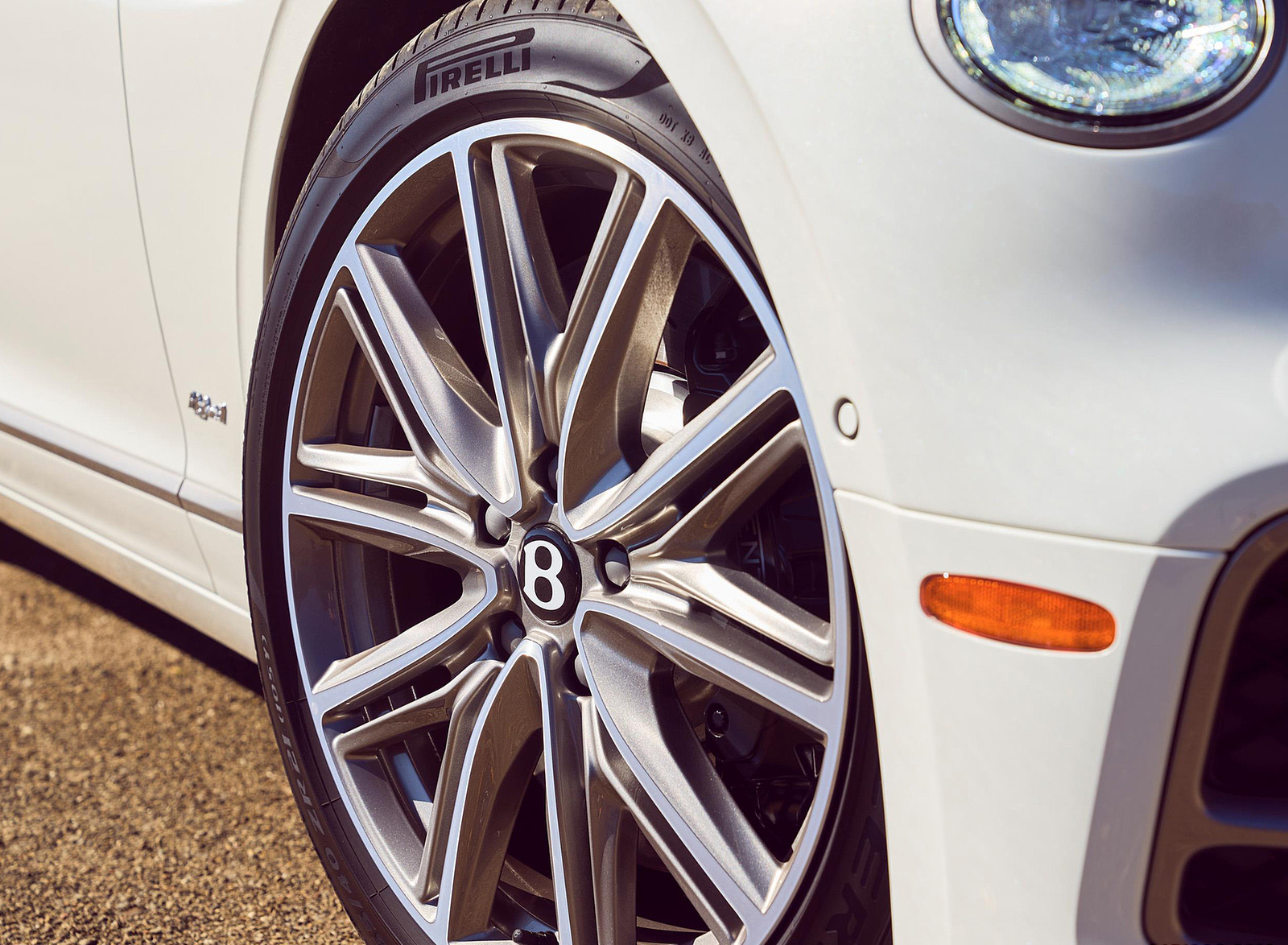 2022 Bentley Flying Spur Hybrid Wheel Wallpapers #100 of 182