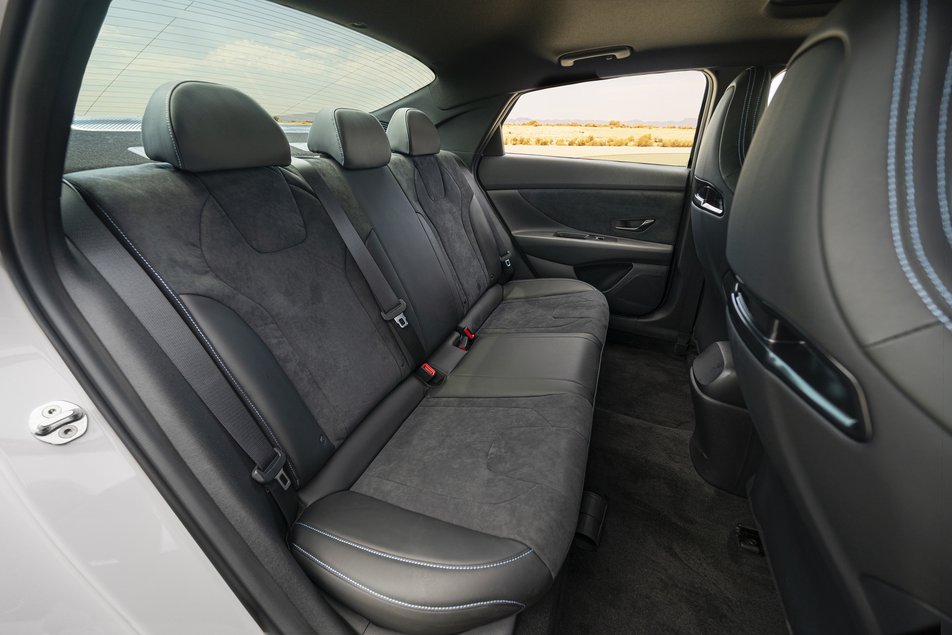2022 Hyundai Elantra N Interior Rear Seats Wallpapers #56 of 76