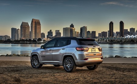 2022 Jeep Compass High Altitude Rear Three-Quarter Wallpapers 450x275 (14)