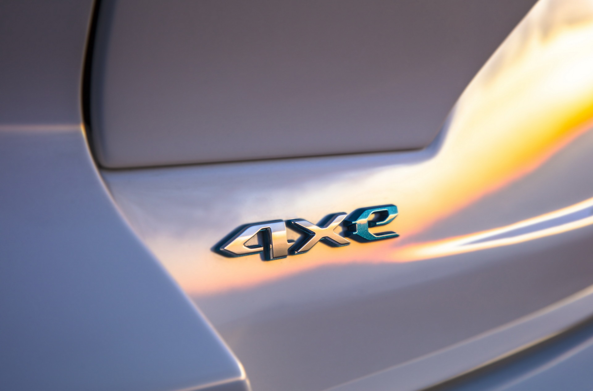 2022 Jeep Grand Cherokee Summit 4xe Badge Wallpapers #64 of 68