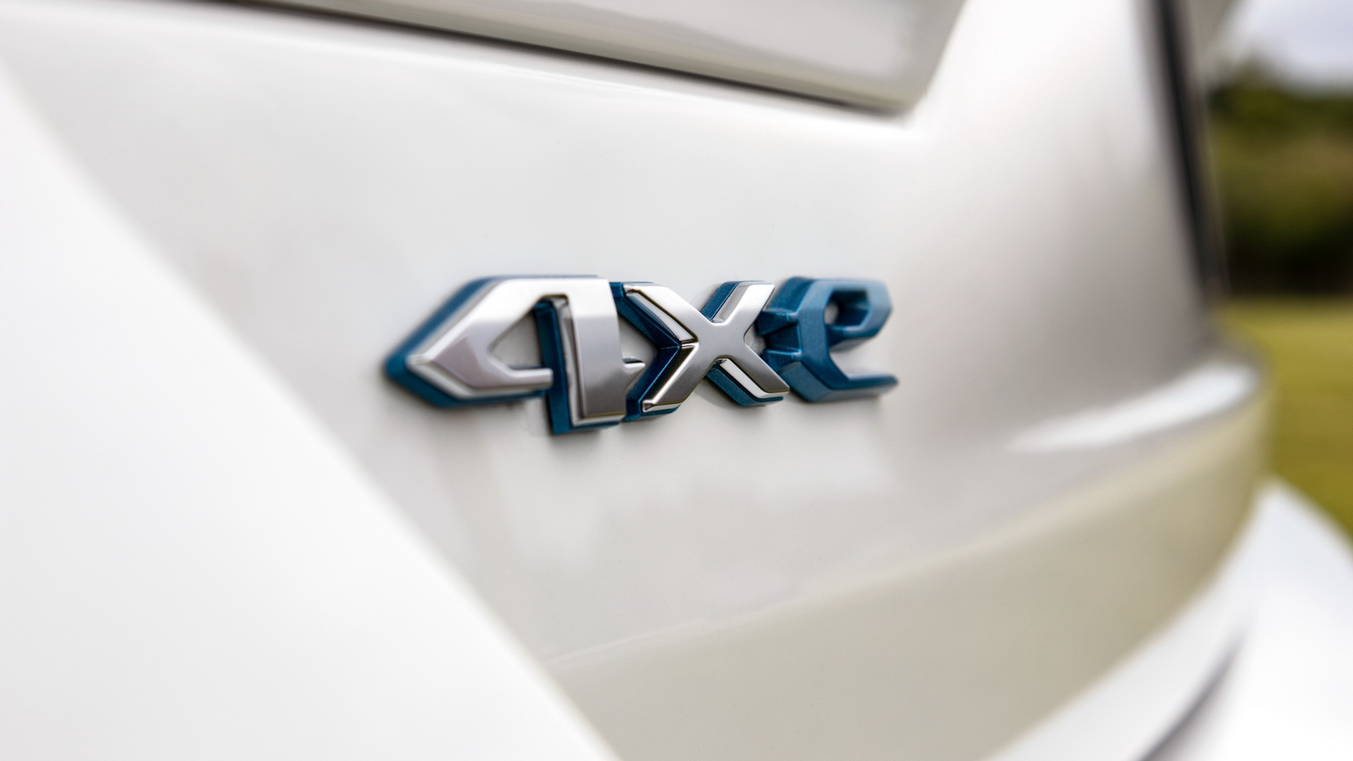 2022 Jeep Grand Cherokee Trailhawk 4xe Badge Wallpapers  #50 of 68