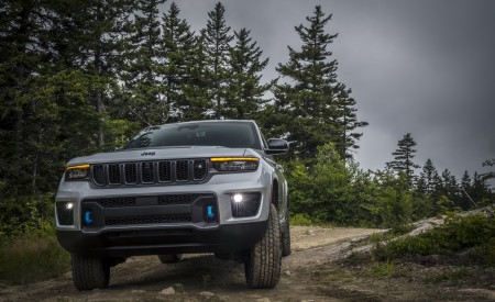 2022 Jeep Grand Cherokee Trailhawk 4xe Off-Road Wallpapers 450x275 (23)