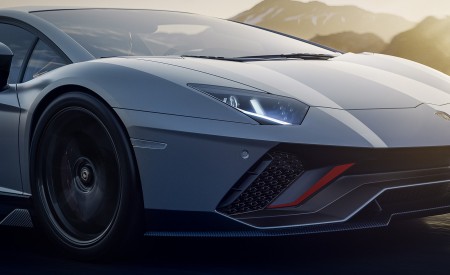 2022 Lamborghini Aventador LP 780-4 Ultimae Detail Wallpapers 450x275 (50)