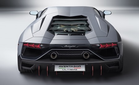 2022 Lamborghini Aventador LP 780-4 Ultimae Rear Wallpapers 450x275 (61)
