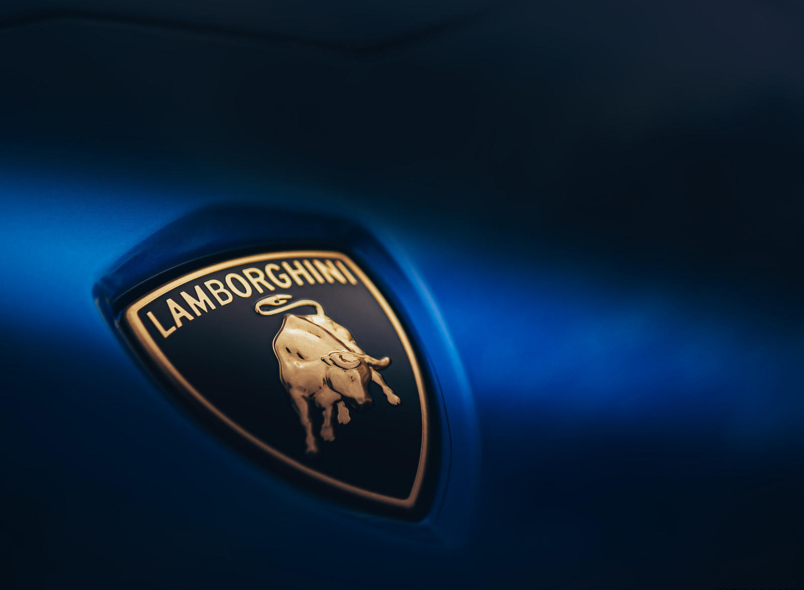 2022 Lamborghini Aventador LP 780-4 Ultimae Roadster Badge Wallpapers #34 of 82
