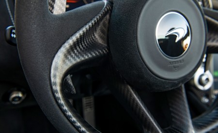 2022 McLaren 765LT Spider Interior Steering Wheel Wallpapers 450x275 (82)