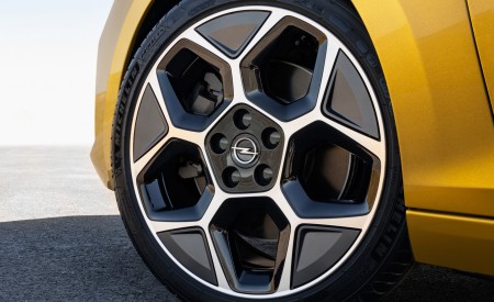 2022 Opel Astra Wheel Wallpapers 450x275 (16)