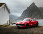 2022 Porsche Macan GTS (Color: Carmine Red) Front Three-Quarter Wallpapers 150x120