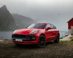 2022 Porsche Macan GTS (Color: Carmine Red) Front Three-Quarter Wallpapers 150x120 (35)