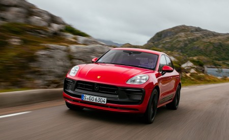 2022 Porsche Macan GTS (Color: Carmine Red) Front Wallpapers 450x275 (30)