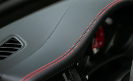 2022 Porsche Macan GTS (Color: Carmine Red) Interior Detail Wallpapers 450x275 (63)