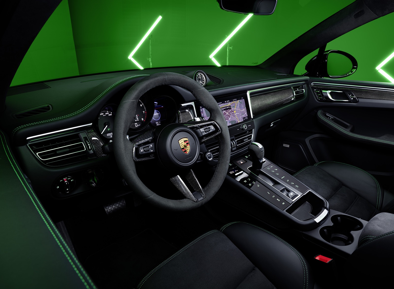 2022 Porsche Macan GTS with Sport Package Interior Detail Wallpapers #165 of 229