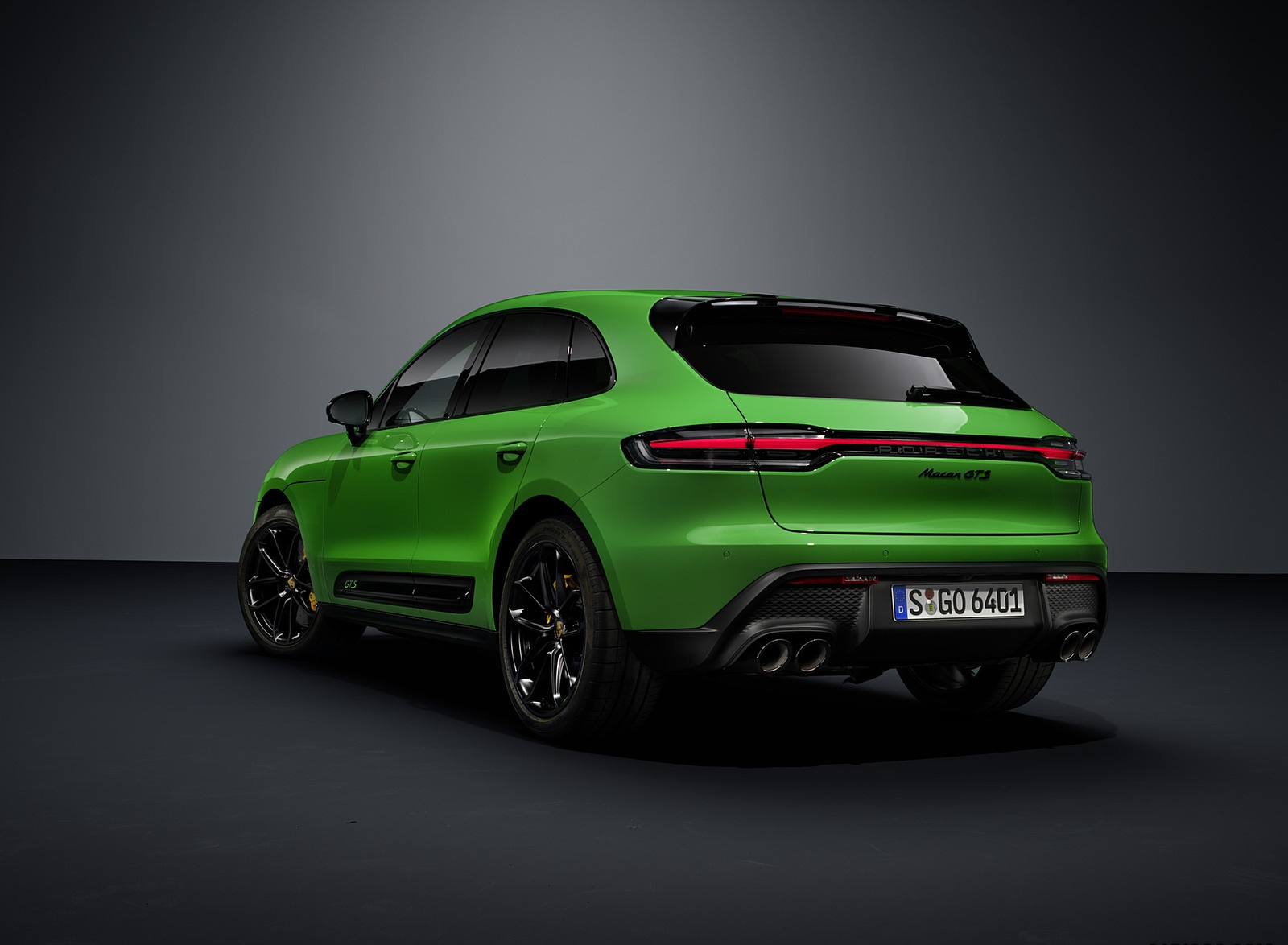 2022 Porsche Macan GTS with Sport Package Rear Three-Quarter Wallpapers #170 of 229