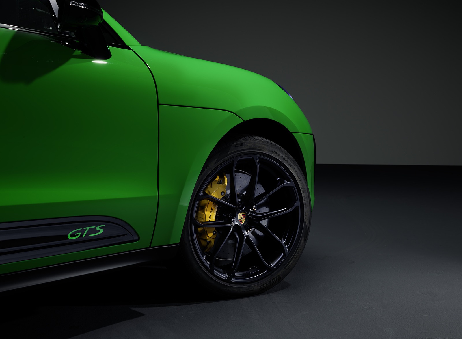 2022 Porsche Macan GTS with Sport Package Wheel Wallpapers #174 of 229