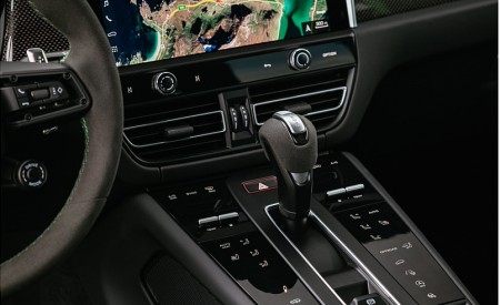 2022 Porsche Macan GTS with Sport package (Color: Python Green) Central Console Wallpapers 450x275 (142)