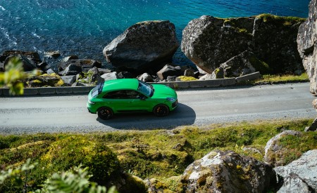 2022 Porsche Macan GTS with Sport package (Color: Python Green) Top Wallpapers 450x275 (91)