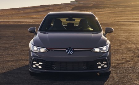 2022 Volkswagen Golf GTI (US-Spec) Front Wallpapers 450x275 (14)