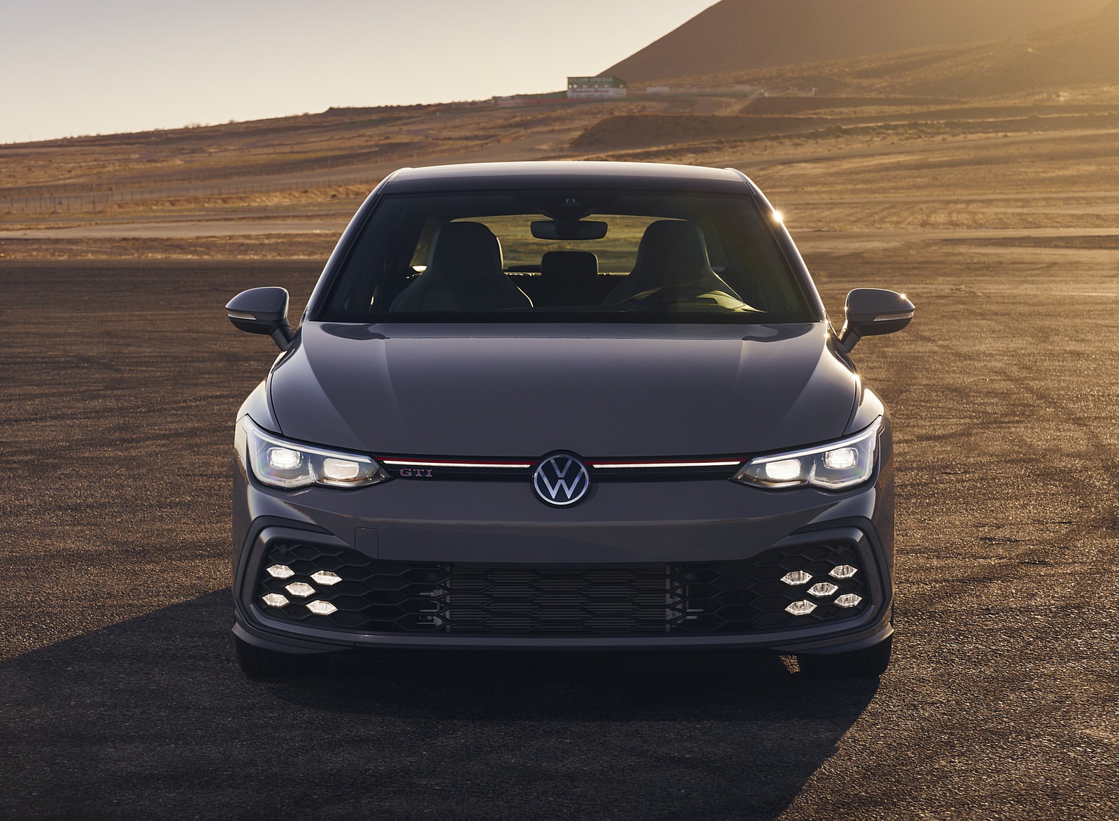 2022 Volkswagen Golf GTI (US-Spec) Front Wallpapers #14 of 127