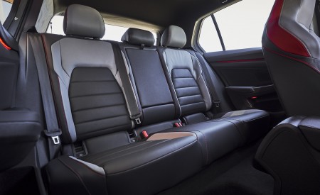 2022 Volkswagen Golf GTI (US-Spec) Interior Rear Seats Wallpapers 450x275 (34)